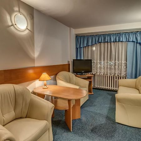 Hotel Kujawy Wloclawek Ngoại thất bức ảnh